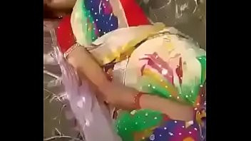 Play जंगल में चोदा