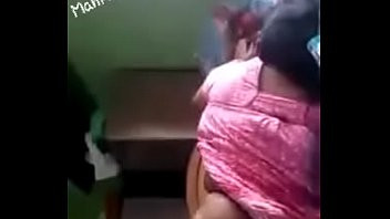 Play Sujataha aunty