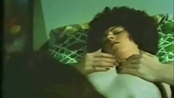 Play Vintage Clit Licking Lesbians