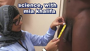 Play Mia Khalifa Interracial Science Experiment