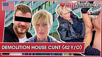 Play MILF Hunter meets skinny MILF Vicky Hundt in a former office building and fucks her needy cunt! I banged this MILF from milfhunting24.com!