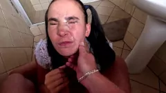 Play Chubby Brunette in Lingerie Gives Toilet Blowjob