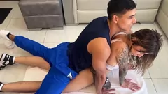 Play Muscular Gym Trainer Gives Rough Ride to Petite Colombian Amateur