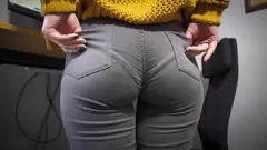 Play Panty Line Teasing MILF in Jeans