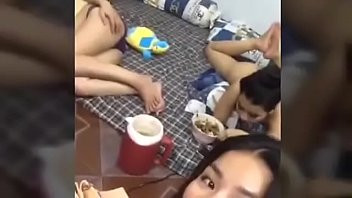 Play Đụ em gái trưa nắng