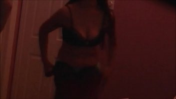 Play Christine: I cum in this Chinese massage parlor whore's mouth