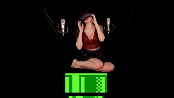 Play ASMR hot mouth sounds