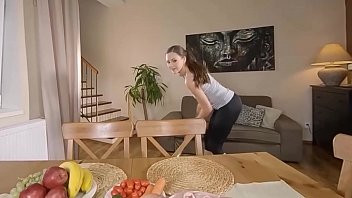 Play Sexy Tina Kay in POV
